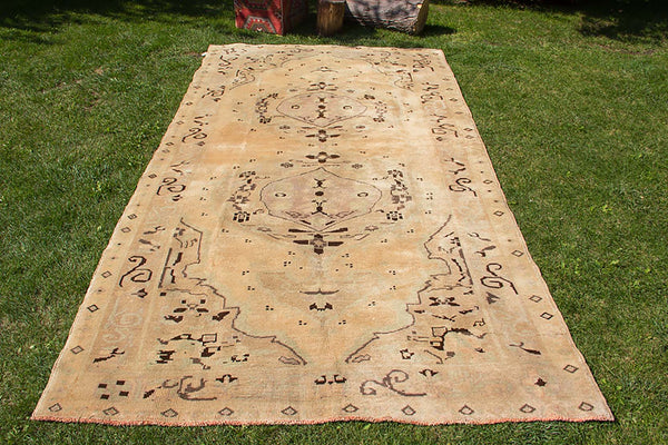 Heritage Handmade Unique Rug  5'2'' X 9'11''