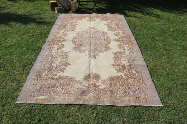 Vintage Handmade Unique Rug  5'9'' X 9'7''