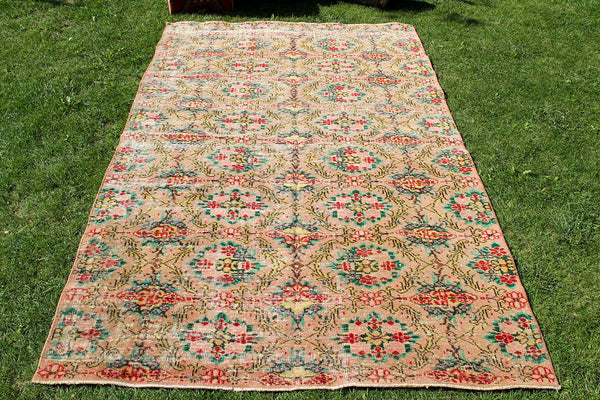 Vintage Handmade Unique Rug  5'1'' X 8'6''