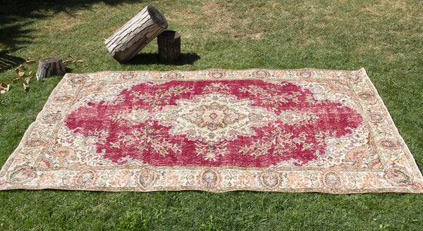 Vintage Handmade Unique Rug  5'9'' X 8'7''