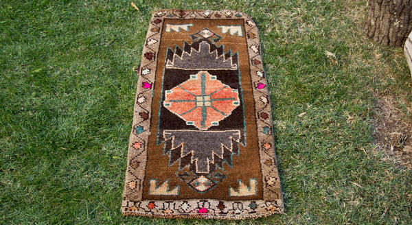 Anatolium Handmade Unique Rug  1'5'' X 3'2''