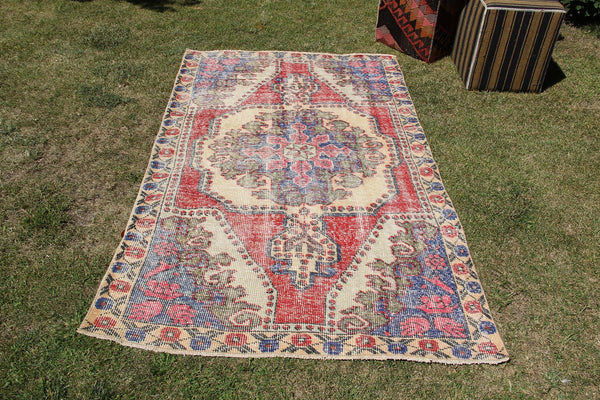 Anatolium Handmade Unique Rug  4'2'' X 6'10''