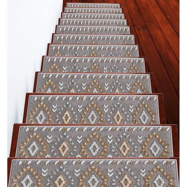 Stair Treads Rug 9"x28" Traditional Collection | Beige & White